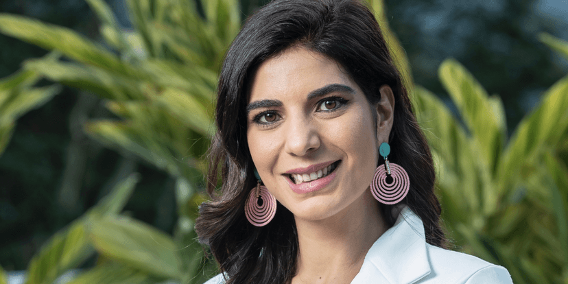 Andréia Sadi (Reprodução/Internet)