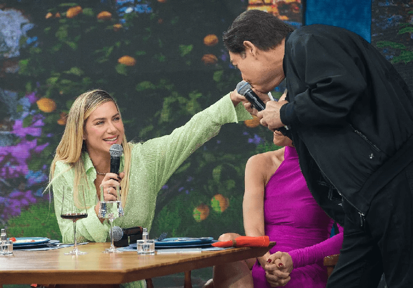 Gio Ewbank ao lado de Faustão (Foto: Reprodução/ Internet) Gio Ewbank ao lado de Faustão (Foto: Reprodução/ Internet)