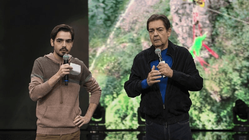 João Guilherme ao lado de Faustão (Foto: Reprodução/ Internet) João Guilherme ao lado de Faustão (Foto: Reprodução/ Internet)