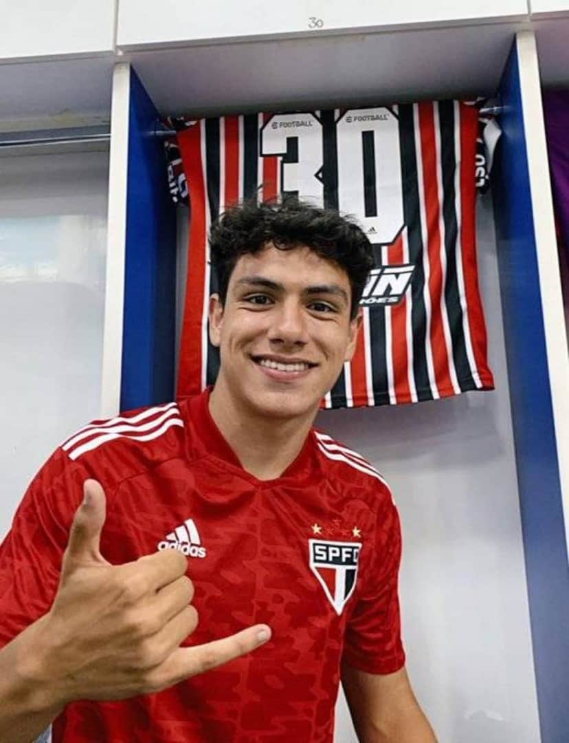Jogador do São Paulo, João Moreira (Foto: Reprodução, Instagram) Jogador do São Paulo, João Moreira (Foto: Reprodução, Instagram)
