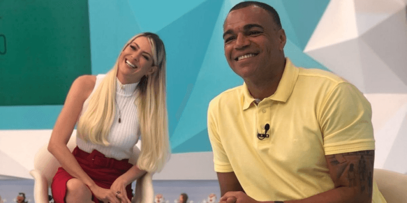 Renata Fan e o ex-jogador trabalharam juntos por mais de 10 anos (Foto: Reprodução/ Internet) Renata Fan e o ex-jogador trabalharam juntos por mais de 10 anos (Foto: Reprodução/ Internet)