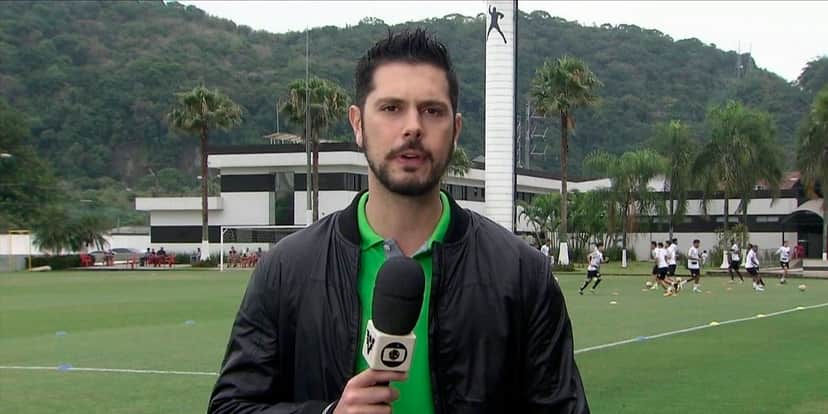 Renato Cury, anuncia novo time de Neymar - (Foto: Internet) Renato Cury, anuncia novo time de Neymar - (Foto: Internet)
