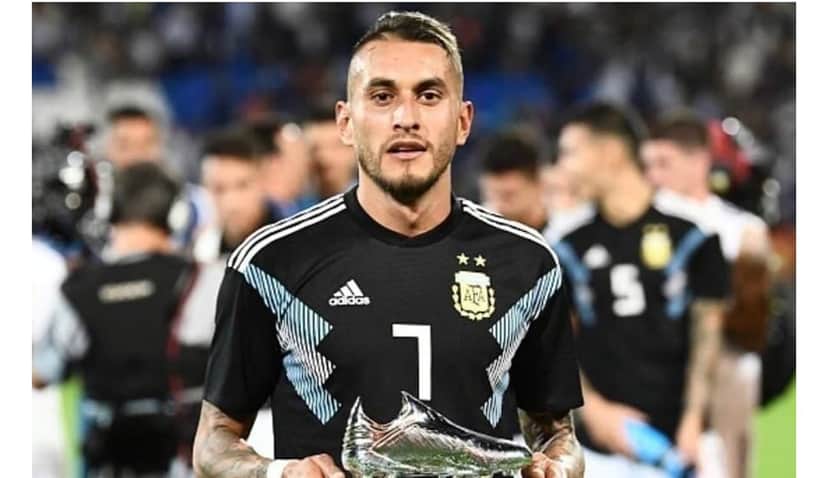 Roberto Pereyra está na mira do Santos (Foto: Divulgação) Roberto Pereyra está na mira do Santos (Foto: Divulgação)