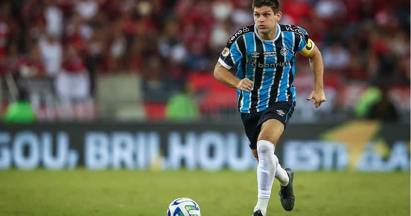 Grêmio toma decisão e anuncia desfecho de maior estrela - Foto: Reprodução/Internet Grêmio toma decisão e anuncia desfecho de maior estrela - Foto: Reprodução/Internet