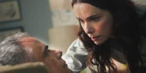 Andrade (Ângelo Antônio) agredirá Lucinda mais uma vez (Foto: Reprodução/TV Globo) Andrade (Ângelo Antônio) agredirá Lucinda mais uma vez (Foto: Reprodução/TV Globo)