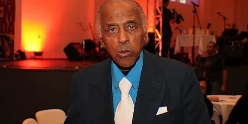 O cantor faleceu aos 99 anos de idade (Reprodução: Internet) O cantor faleceu aos 99 anos de idade (Reprodução: Internet)
