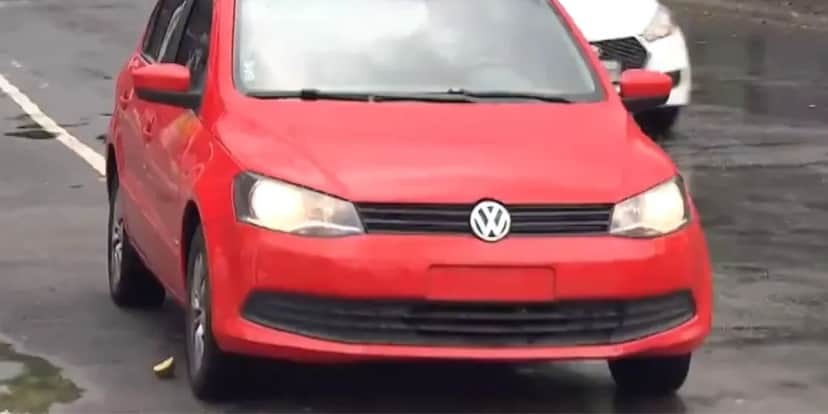 Andar com carro sem placa é considerado uma infração gravíssima e multa de 300 reais (Reprodução: Internet) Andar com carro sem placa é considerado uma infração gravíssima e multa de 300 reais (Reprodução: Internet)