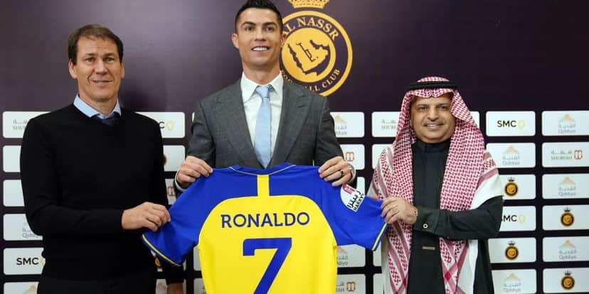 Cristiano Ronaldo é o principal nome da liga árabe (Reprodução: Internet) Cristiano Ronaldo é o principal nome da liga árabe (Reprodução: Internet)
