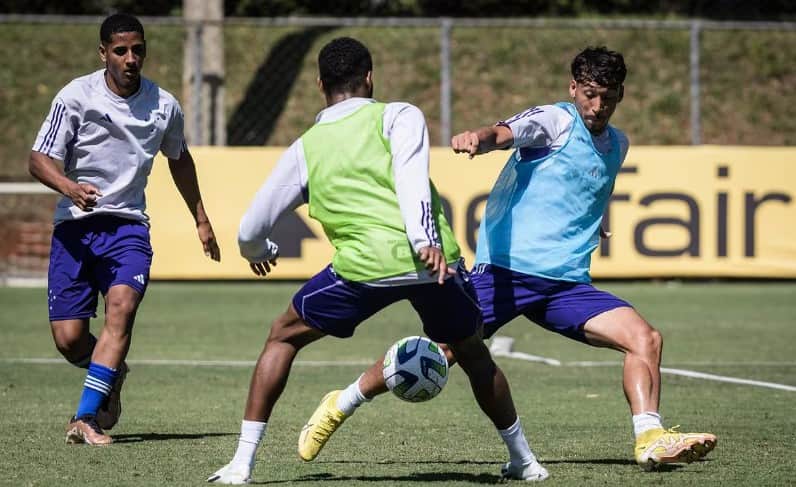 Cruzeiro se reforça com jogadores da base (Foto: Divulgação) Cruzeiro se reforça com jogadores da base (Foto: Divulgação)