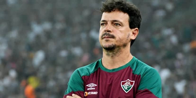 Fernando Diniz diz não à atacante que pode parar no arquirrival, Vasco da Gama na próxima temporada, de 2024 - (Foto: Reprodução / Internet) Fernando Diniz diz não à atacante que pode parar no arquirrival, Vasco da Gama na próxima temporada, de 2024 - (Foto: Reprodução / Internet)