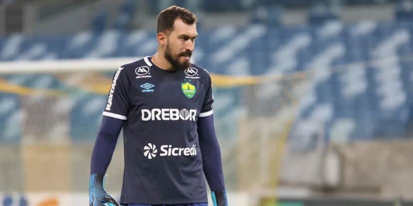 Walter goleiro titular do Cuaibá - (Foto: Internet) Walter goleiro titular do Cuaibá - (Foto: Internet)