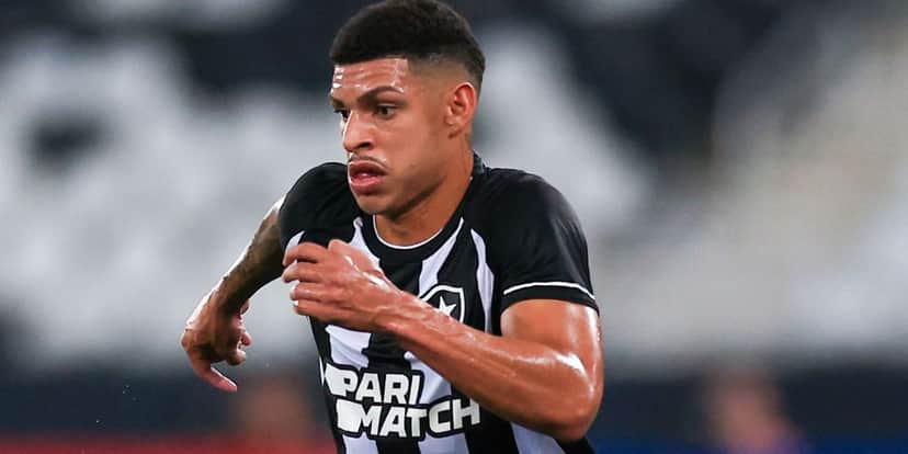 Luís Henrique jogando pelo Botafogo - (Foto: Internet) Luís Henrique jogando pelo Botafogo - (Foto: Internet)
