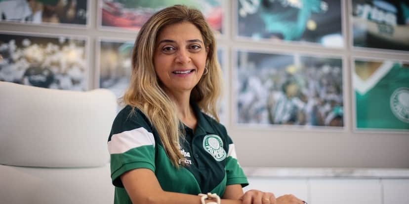 Proibido de pisar no Allianz: Leila Pereira compra briga de Abel no Palmeiras e põe estrela de clube pra FORA - Foto | Reprodução: Internet Proibido de pisar no Allianz: Leila Pereira compra briga de Abel no Palmeiras e põe estrela de clube pra FORA - Foto | Reprodução: Internet