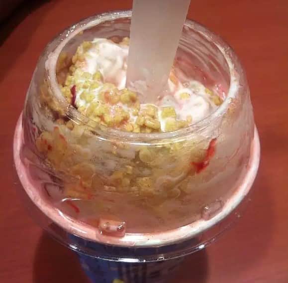 McFlurry de torta de morango foi uma das sobremessas de maior sucesso do McDonald’s (Foto: Reprodução / Internet) McFlurry de torta de morango foi uma das sobremessas de maior sucesso do McDonald’s (Foto: Reprodução / Internet)