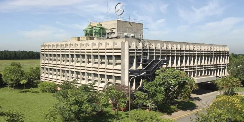 Fábrica de Campinas da Mercedes-Benz será terceirizada a partir de dezembro (Reprodução: Internet) Fábrica de Campinas da Mercedes-Benz será terceirizada a partir de dezembro (Reprodução: Internet)