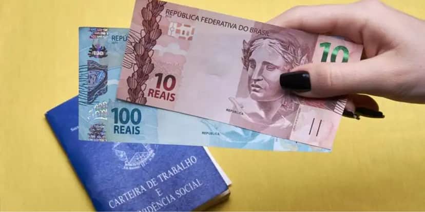 Novo salário mínimo entrará em vigor em janeiro de 2024 (Reprodução: Internet) Novo salário mínimo entrará em vigor em janeiro de 2024 (Reprodução: Internet)