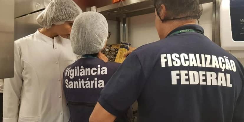 A marca de produto de limpeza arrancada de lojas pela ANVISA - Foto: Reprodução/Internet A marca de produto de limpeza arrancada de lojas pela ANVISA - Foto: Reprodução/Internet