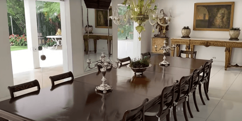 Sala de jantar (Reprodução/Youtube) Sala de jantar (Reprodução/Youtube)