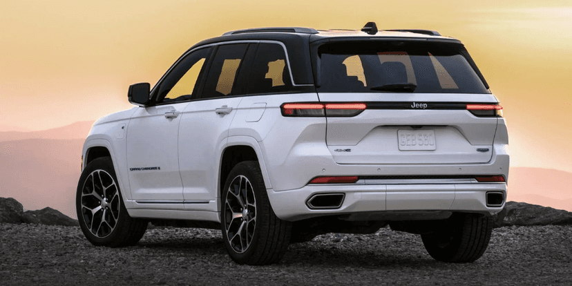 Jeep Grand Cherokee traseira (Reprodução/Internet) Jeep Grand Cherokee traseira (Reprodução/Internet)
