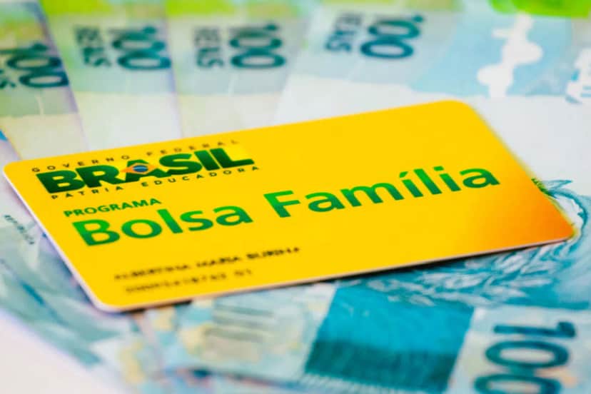 Bolsa Família (Reprodução/Internet) Bolsa Família (Reprodução/Internet)