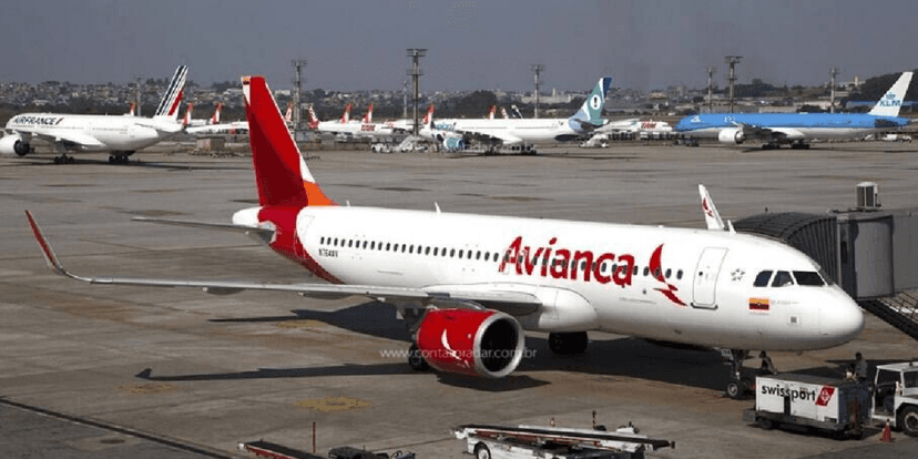 Avião da Avianca estacionado em aeroporto (Foto: Reprodução/ Internet) Avião da Avianca estacionado em aeroporto (Foto: Reprodução/ Internet)