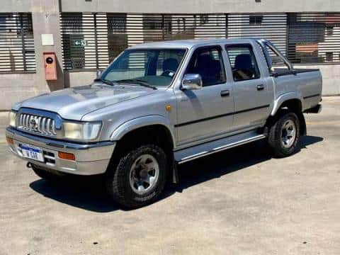 Toyota Hilux 2003 (Foto: Reprodução, Mercado Livre) Toyota Hilux 2003 (Foto: Reprodução, Mercado Livre)