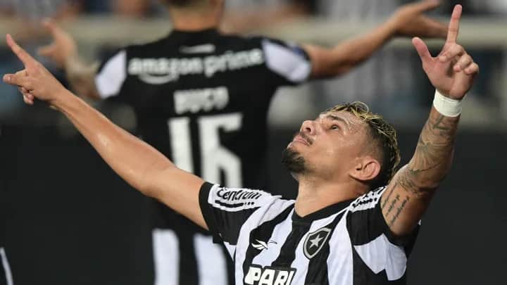 Tiquinho Soares, jogador do Botafogo (Foto: Divulgação) Tiquinho Soares, jogador do Botafogo (Foto: Divulgação)