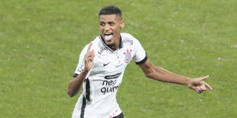 "Hoje se encerra meu vínculo": Atacante se cansa de Mano Menezes e confirma saída relâmpago no Corinthians - Foto | Reprodução: Internet "Hoje se encerra meu vínculo": Atacante se cansa de Mano Menezes e confirma saída relâmpago no Corinthians - Foto | Reprodução: Internet