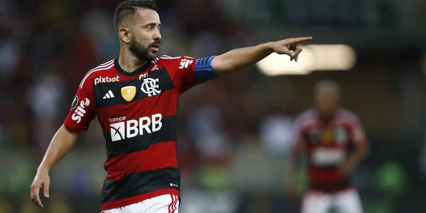 Everton Ribeiro - (Foto: Internet) Everton Ribeiro - (Foto: Internet)