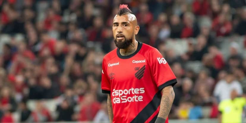 Vidal jogando pelo CAP - (Foto: Internet) Vidal jogando pelo CAP - (Foto: Internet)