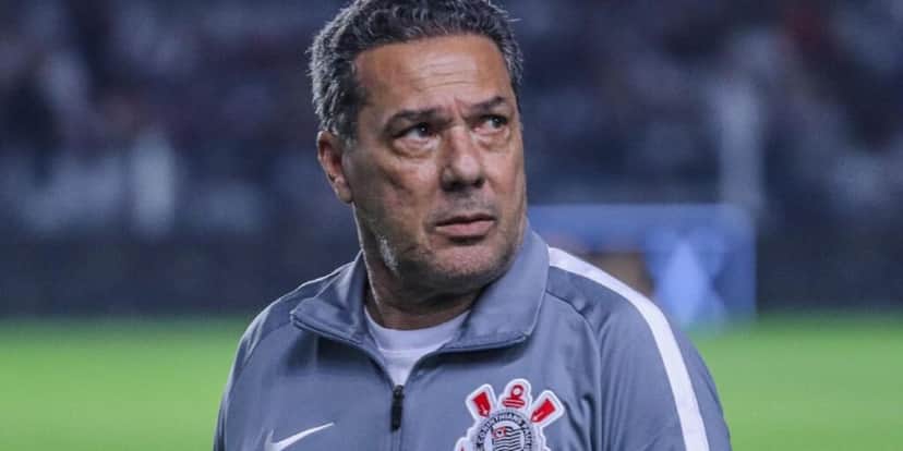 Vanderlei Luxemburgo não é masi técnico do Corinthians - (Foto: Internet) Vanderlei Luxemburgo não é masi técnico do Corinthians - (Foto: Internet)