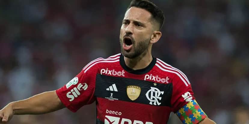 Everton Ribeiro desta o interesse do Grêmio - (Foto: Internet) Everton Ribeiro desta o interesse do Grêmio - (Foto: Internet)