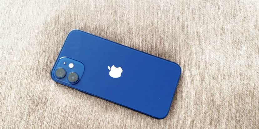iPhone 12 foi proibido na França por radiação acima do limite (Reprodução: Internet) iPhone 12 foi proibido na França por radiação acima do limite (Reprodução: Internet)