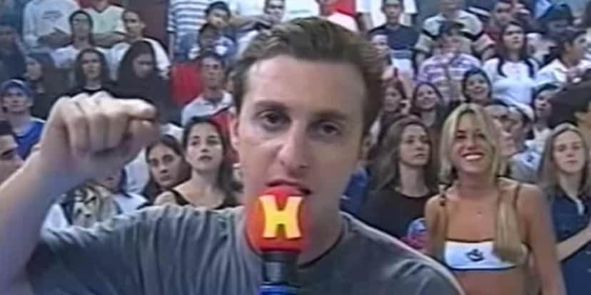 Luciano Huck no comando do programa H (Reprodução: Band) Luciano Huck no comando do programa H (Reprodução: Band)