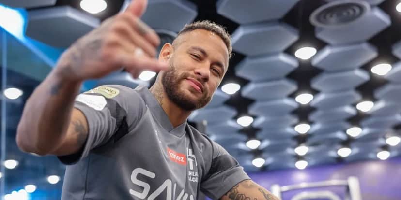 Neymar com a camisa do Al-Hilal - Foto: Divulgação Getty Images Neymar com a camisa do Al-Hilal - Foto: Divulgação Getty Images