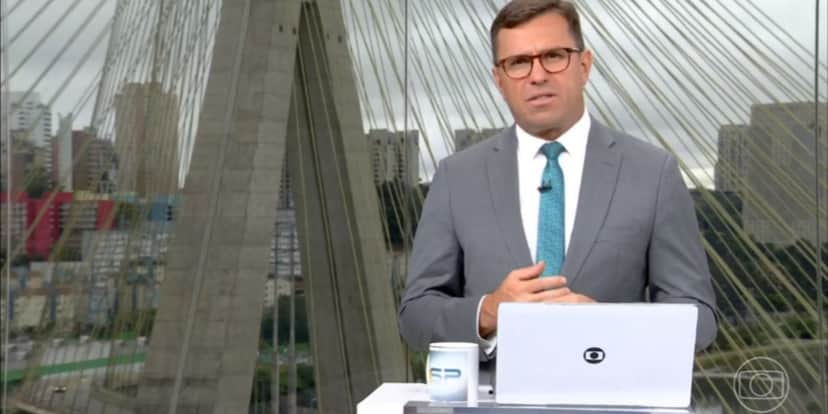 Rodrigo Bocardi em entrada ao vivo no "Bom Dia Brasil" (Foto: Reprodução/TV Globo) Rodrigo Bocardi em entrada ao vivo no "Bom Dia Brasil" (Foto: Reprodução/TV Globo)