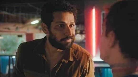 Ramiro em Terra e Paixão (Reprodução/Internet) Ramiro em Terra e Paixão (Reprodução/Internet)
