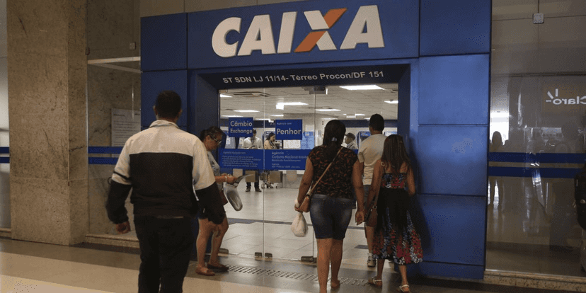 Clientes da Caixa (Reprodução/Internet) Clientes da Caixa (Reprodução/Internet)