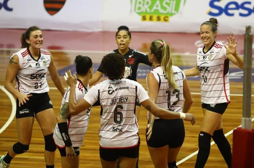 http://tvfoco.uai.com.br/wp-content/uploads/2015/05/Daniela-Mercury.jpg http://tvfoco.uai.com.br/wp-content/uploads/2015/05/Daniela-Mercury.jpg