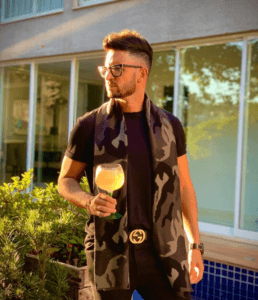 Rodrigo Lisboa, astro do sertanejo, sem dúvidas, deixa muita saudades no coração de todos que acompanhavam o seu trabalho - Foto Instagram Rodrigo Lisboa, astro do sertanejo, sem dúvidas, deixa muita saudades no coração de todos que acompanhavam o seu trabalho - Foto Instagram