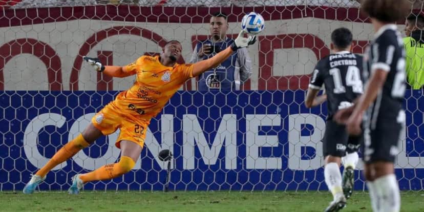 Goleiro Carlos Miguel - (Foto: reprodução / Internet) Goleiro Carlos Miguel - (Foto: reprodução / Internet)