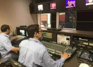 Emissora de TV teve sinal tomado por outra (Foto: Reprodução / Internet) Emissora de TV teve sinal tomado por outra (Foto: Reprodução / Internet)