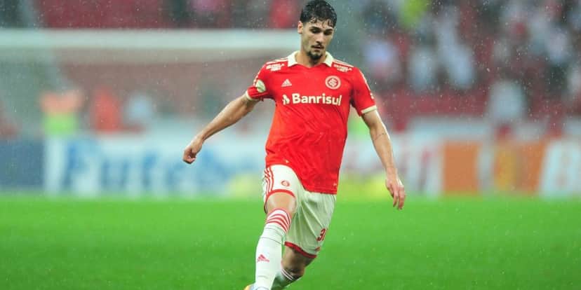 Johnny é o novo jogador do Real Bétis da Espanha - (Foto: internet) Johnny é o novo jogador do Real Bétis da Espanha - (Foto: internet)