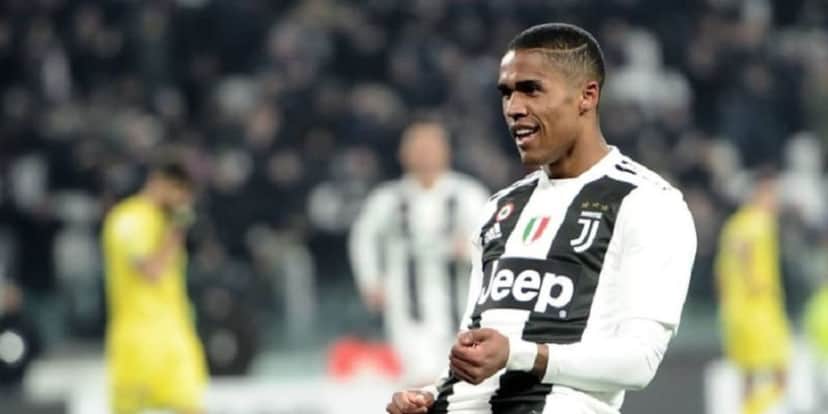 Douglas Costa – (Foto: Internet) Douglas Costa – (Foto: Internet)