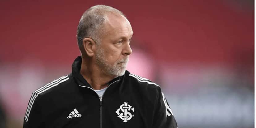 Mano Menezes é o técnico do Corinthians (Foto: Reprodução/ Internet) Mano Menezes é o técnico do Corinthians (Foto: Reprodução/ Internet)