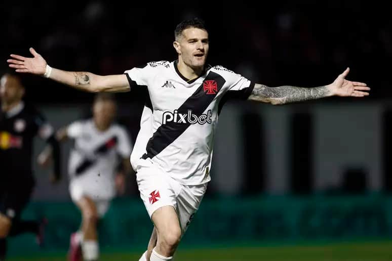 Pablo Vegetti está brilhando no Vasco (Foto: Divulgação) Pablo Vegetti está brilhando no Vasco (Foto: Divulgação)