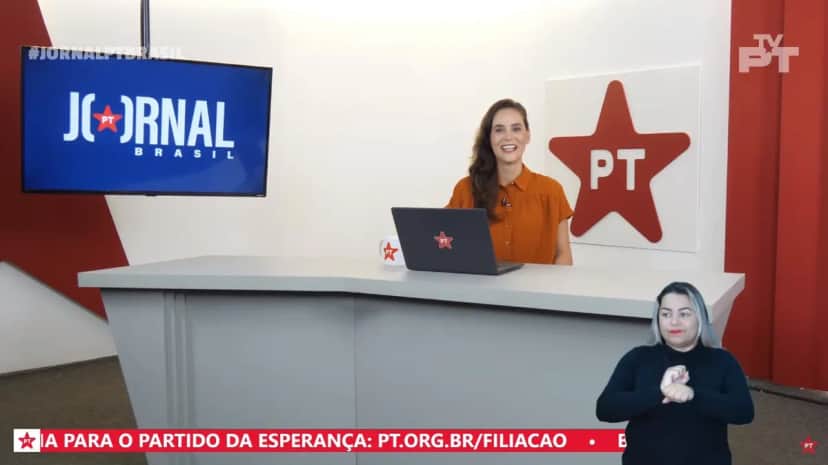 http://tvfoco.uai.com.br/wp-content/uploads/2015/05/Daniela-Mercury.jpg http://tvfoco.uai.com.br/wp-content/uploads/2015/05/Daniela-Mercury.jpg