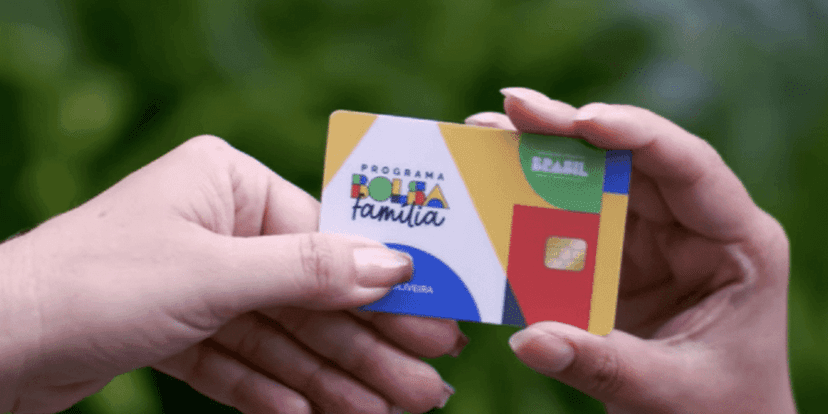 Cartão do Bolsa Família (Reprodução/Internet) Cartão do Bolsa Família (Reprodução/Internet)