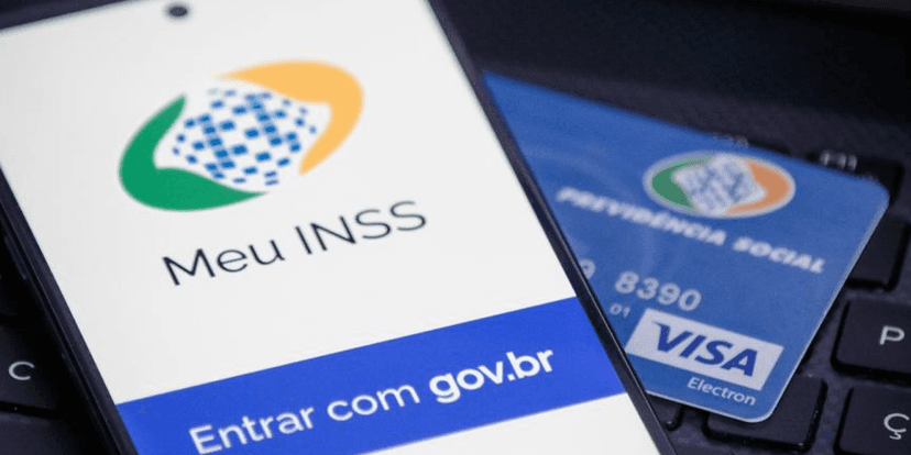 Aplicativo e cartão do INSS (Foto: Reprodução - Olhar Digital) Aplicativo e cartão do INSS (Foto: Reprodução - Olhar Digital)