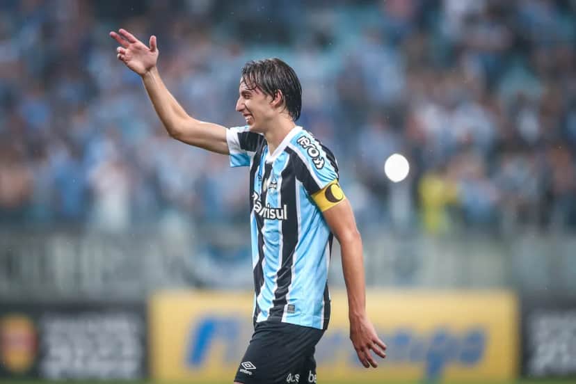Geromel pode deixar a equipe comandada por Renato Gaúcho em breve - Foto Internet Geromel pode deixar a equipe comandada por Renato Gaúcho em breve - Foto Internet